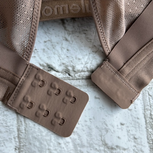 Lululemon Bra - Picture 5 of 7